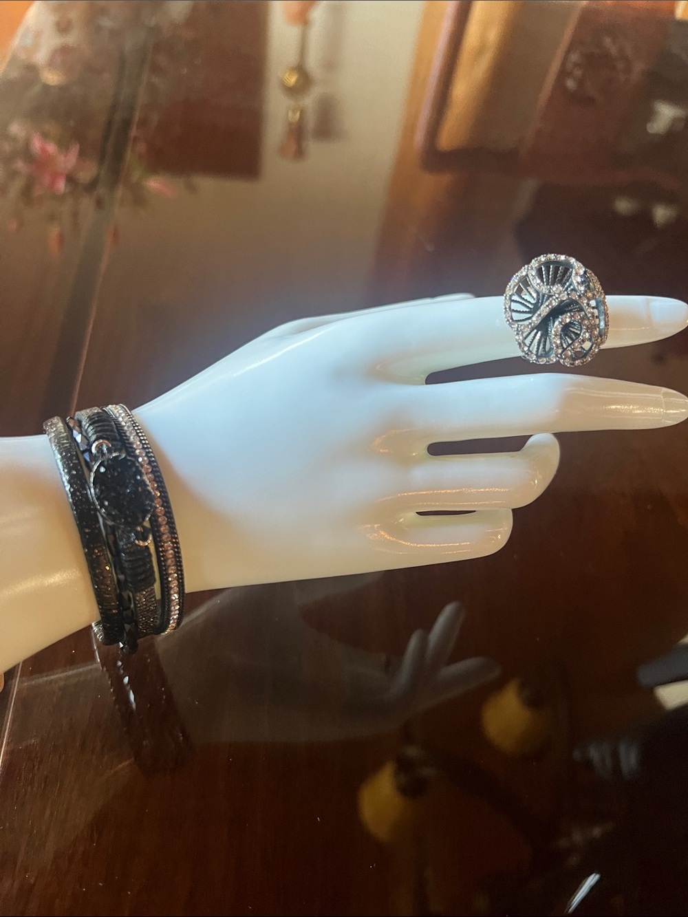 Elegant Black and Silver Crystal Ring and Bracelet Set